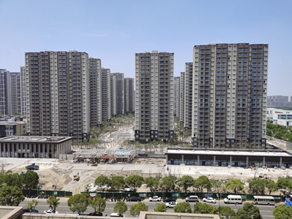 低迷的樓市，火爆的豪宅，分化的原因引人深思